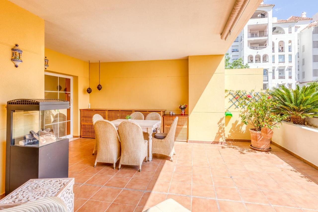 Hanami Puerto Alto Pa 4-12 Apartment Estepona